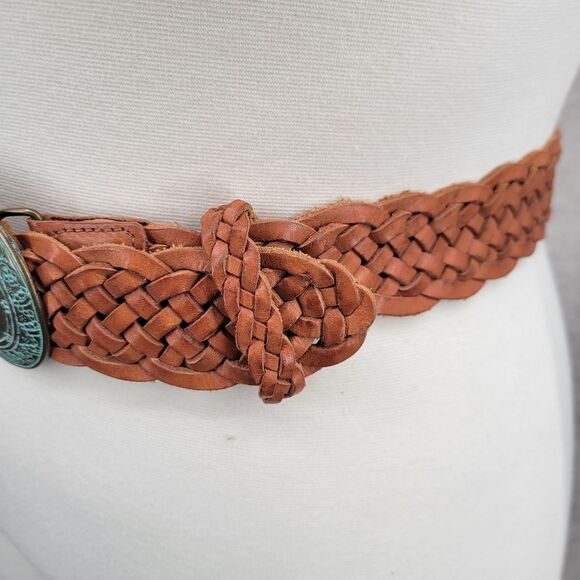 Buckle Braided Woven Tan Leather Belt with Decorative Brass Toned Buckle - Picture 3 of 14